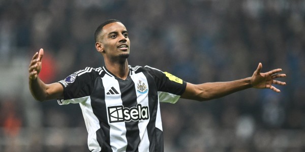 米兰敲定博尼法斯签约事宜；道格拉斯-路易斯正式转会森林