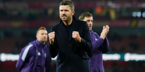 开云体育app下载安卓-TA：与球员首次会面卡里克强调了为曼联效力的荣誉，球队反应积极