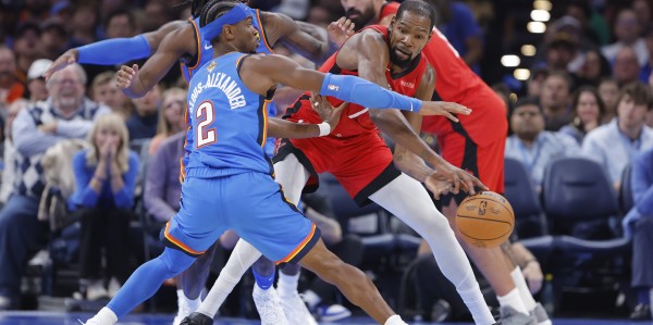 解决关键时刻崩盘问题！范乔丹若能奇迹复出 将成火箭季后赛救星