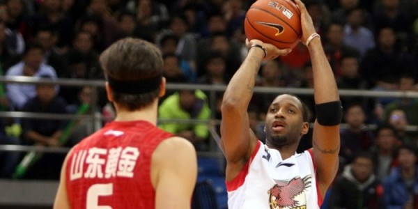 麦迪：当我宣布去打CBA时票马上卖光了 我入场就像披头士